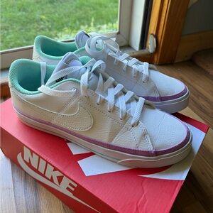 Nike Women's White and Teal Sneakers